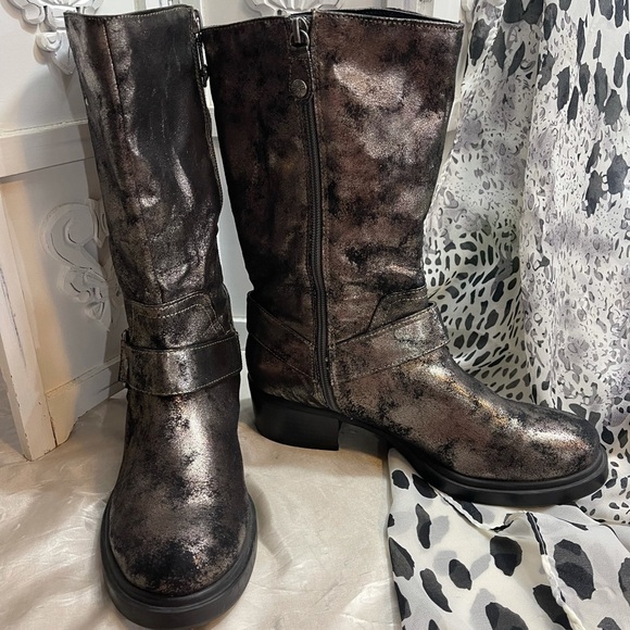 SIMPLY Vera metallic bronze midcalf boots - Picture 1 of 9